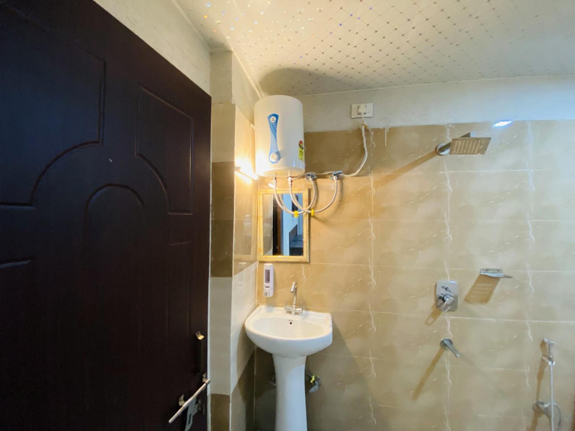 Dharohar Homestay By Yatrimap Rishīkesh Extérieur photo
